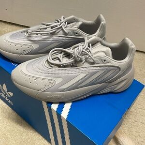 Adidas Ozelia J Brand New